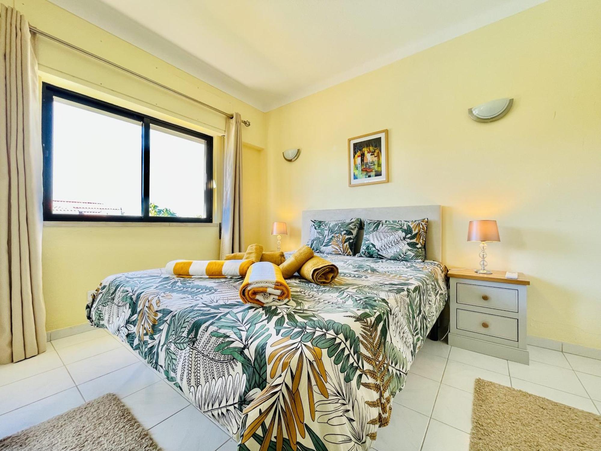 Lavanda - 2 Bedrooms - 3 Level Pool - Garden - Beach 1Km Estômbar Exterior foto